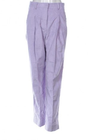 Дамски панталон Stine Goya, Размер S, Цвят Лилав, Цена 96,12 €