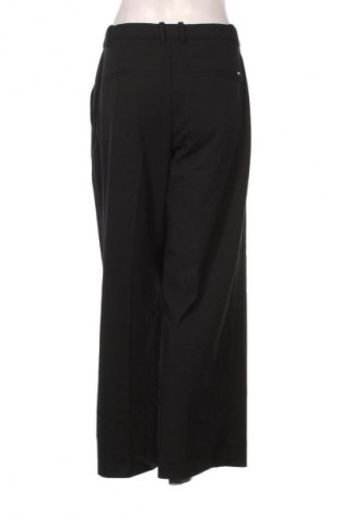 Dámské kalhoty  Tommy Hilfiger, Velikost M, Barva Černá, Cena  3 299,00 Kč