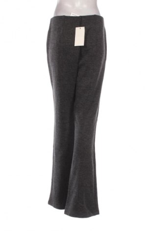 Дамски панталон Zara, Размер L, Цвят Сив, Цена 11,03 €