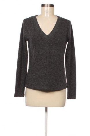 Дамски пуловер Basics, Размер M, Цвят Сив, Цена 2,04 €
