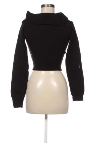 Дамски пуловер Bershka, Размер S, Цвят Бял, Цена 11,24 €