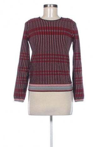Дамски пуловер Hugo Boss, Размер S, Цвят Многоцветен, Цена 60,33 €
