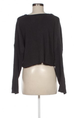 Дамски пуловер Pull&Bear, Размер M, Цвят Сив, Цена 6,13 €