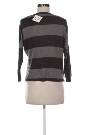 Dámský svetr Unbranded, Velikost M, Barva Vícebarevné, Cena  429,00 Kč