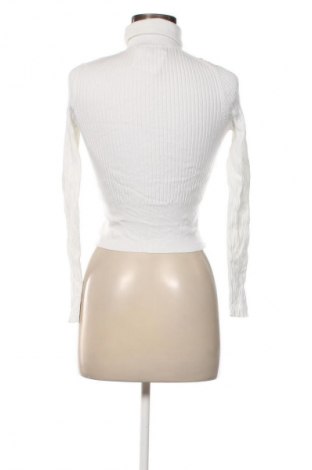 Дамски пуловер Zara, Размер M, Цвят Бял, Цена 13,29 €