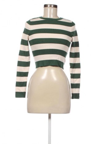 Дамски пуловер Zara, Размер M, Цвят Многоцветен, Цена 11,24 €