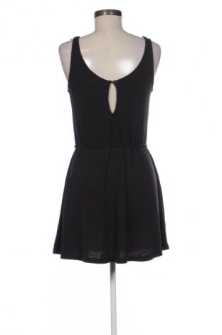 Дамски топ Pull&Bear, Размер S, Цвят Черен, Цена 7,66 €