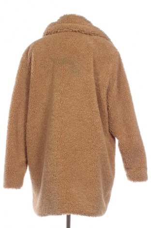 Дамско палто C&A, Размер XXL, Цвят Бежов, Цена 45,50 €