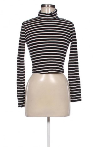 Helancă de femei Bershka, Mărime M, Culoare Multicolor, Preț 8,99 Lei