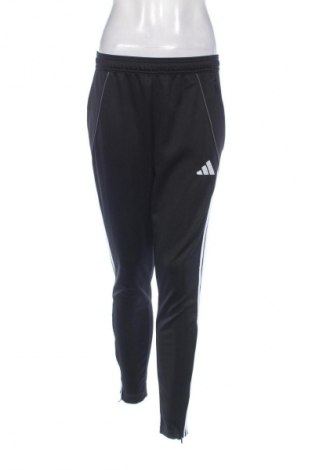Dámské tepláky Adidas, Velikost M, Barva Vícebarevné, Cena  1 257,00 Kč