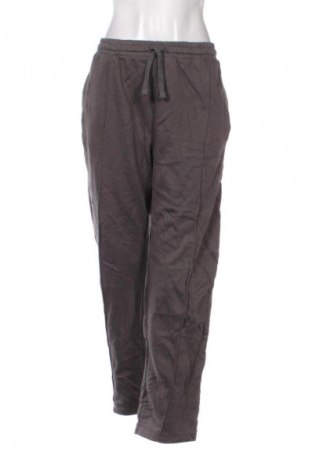 Γυναικείο αθλητικό παντελόνι Bershka, Μέγεθος L, Χρώμα Γκρί, Τιμή 12,99 €