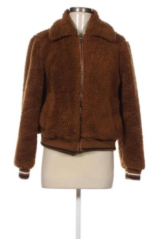 Дамско яке Bershka, Размер M, Цвят Кафяв, Цена 23,51 €