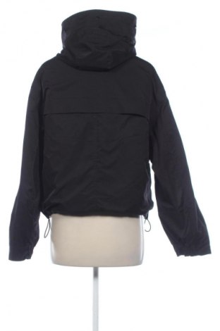 Γυναικείο μπουφάν Bershka, Μέγεθος L, Χρώμα Μαύρο, Τιμή 12,99 €