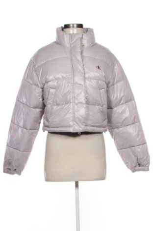 Geacă de femei Calvin Klein Jeans, Mărime S, Culoare Mov deschis, Preț 475,99 Lei
