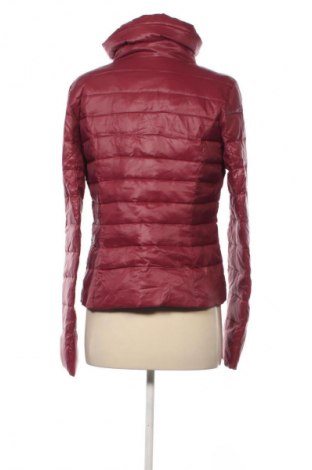 Dámská bunda  Guess By Marciano, Velikost L, Barva Červená, Cena  2 099,00 Kč