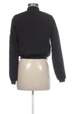 Дамско яке Noisy May, Размер XS, Цвят Черен, Цена 5,62 €