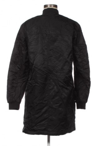 Дамско яке Reserved, Размер XS, Цвят Черен, Цена 8,69 €