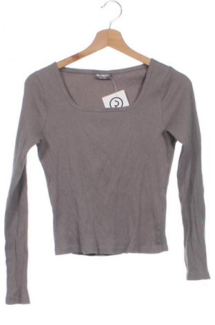 Detská blúzka  Unbranded, Veľkosť 14-15y/ 168-170 cm, Farba Sivá, Cena  1,95 €