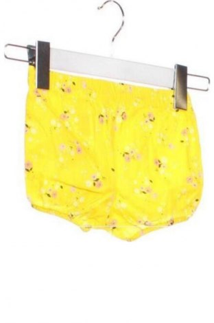 Παιδικό κοντό παντελόνι H&M, Μέγεθος 3-6m/ 62-68 εκ., Χρώμα Πολύχρωμο, Τιμή 1,99 €