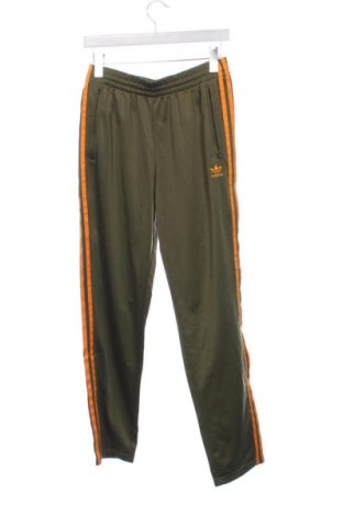 Детско спортно долнище Adidas, Размер 15-18y/ 170-176 см, Цвят Зелен, Цена 32,21 €