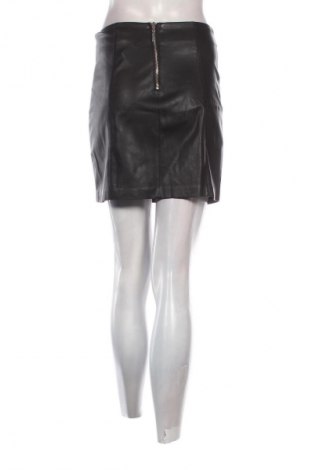 Kožená sukně  Amisu, Velikost S, Barva Černá, Cena  159,00 Kč