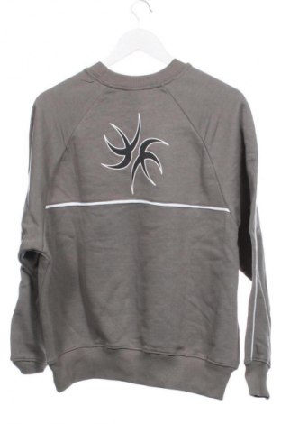 Pánské tričko  Bershka, Velikost XS, Barva Šedá, Cena  209,00 Kč