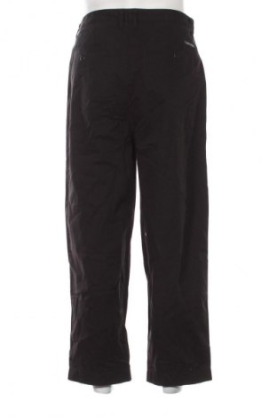 Pantaloni de bărbați Calvin Klein Jeans, Mărime M, Culoare Negru, Preț 529,99 Lei