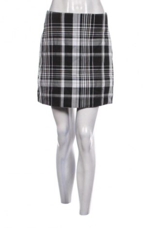 Пола Amisu, Размер M, Цвят Многоцветен, Цена 5,00 €