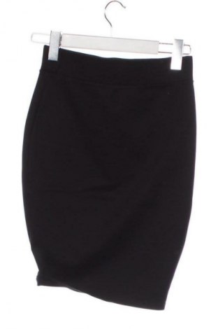 Пола Amisu, Размер XS, Цвят Черен, Цена 8,69 €