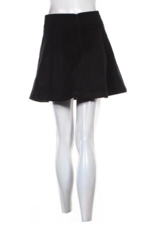 Пола Atos Lombardini, Размер S, Цвят Черен, Цена 19,94 €