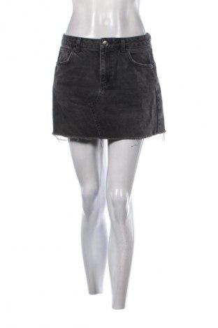 Пола BDG, Размер L, Цвят Черен, Цена 18,40 €