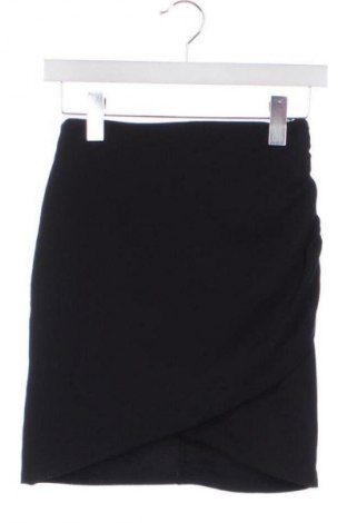 Пола Bik Bok, Размер XS, Цвят Черен, Цена 6,64 €