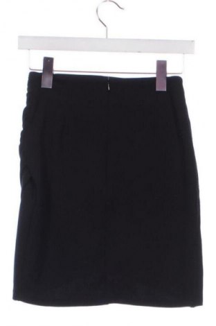 Пола Bik Bok, Размер XS, Цвят Черен, Цена 6,64 €