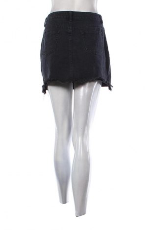 Sukně Boohoo, Velikost S, Barva Černá, Cena  369,00 Kč