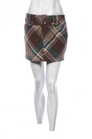 Пола Colours, Размер M, Цвят Многоцветен, Цена 5,11 €