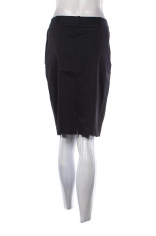 Пола Dika, Размер S, Цвят Черен, Цена 12,78 €