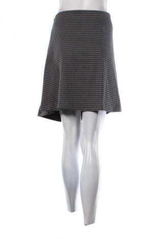 Пола Essentials by Tchibo, Размер L, Цвят Многоцветен, Цена 6,13 €