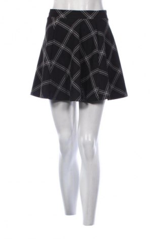 Пола Fb Sister, Размер S, Цвят Многоцветен, Цена 2,04 €