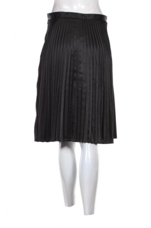 Пола Gap, Размер M, Цвят Черен, Цена 21,47 €