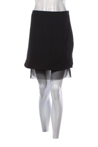 Пола Mohito, Размер M, Цвят Черен, Цена 15,92 €