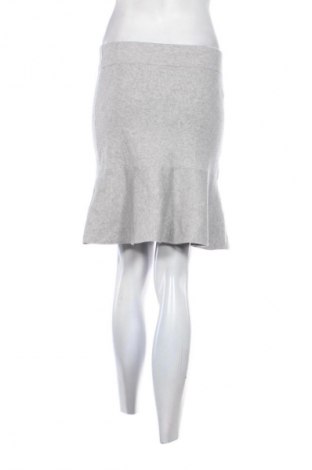 Пола Noisy May, Размер M, Цвят Сив, Цена 7,66 €