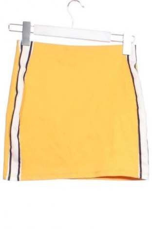 Пола Pull&Bear, Размер XXS, Цвят Жълт, Цена 5,62 €