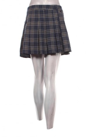 Пола Pull&Bear, Размер M, Цвят Многоцветен, Цена 4,60 €