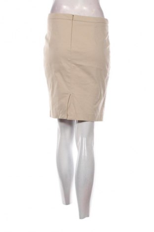 Пола Reserved, Размер M, Цвят Бежов, Цена 6,13 €