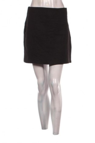 Spódnica Reserved, Rozmiar S, Kolor Czarny, Cena 10,99 zł