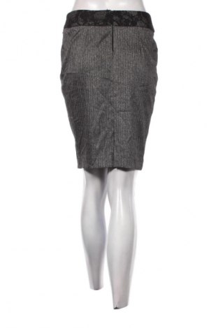 Пола Rinascimento, Размер S, Цвят Многоцветен, Цена 6,13 €