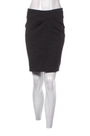 Пола Rinascimento, Размер M, Цвят Черен, Цена 6,64 €