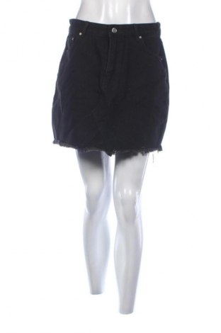 Fustă SHEIN, Mărime M, Culoare Negru, Preț 25,00 Lei