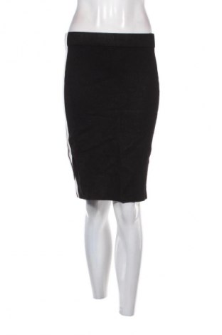 Пола Samsoe & Samsoe, Размер M, Цвят Черен, Цена 6,13 €