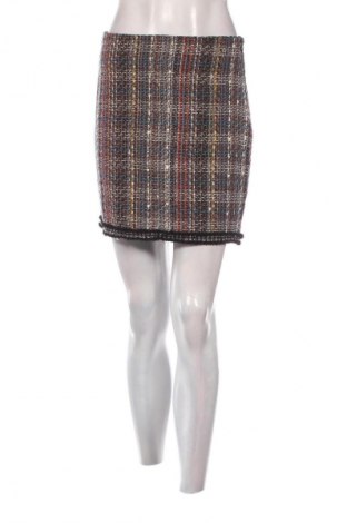 Пола Trendyol, Размер S, Цвят Многоцветен, Цена 11,75 €